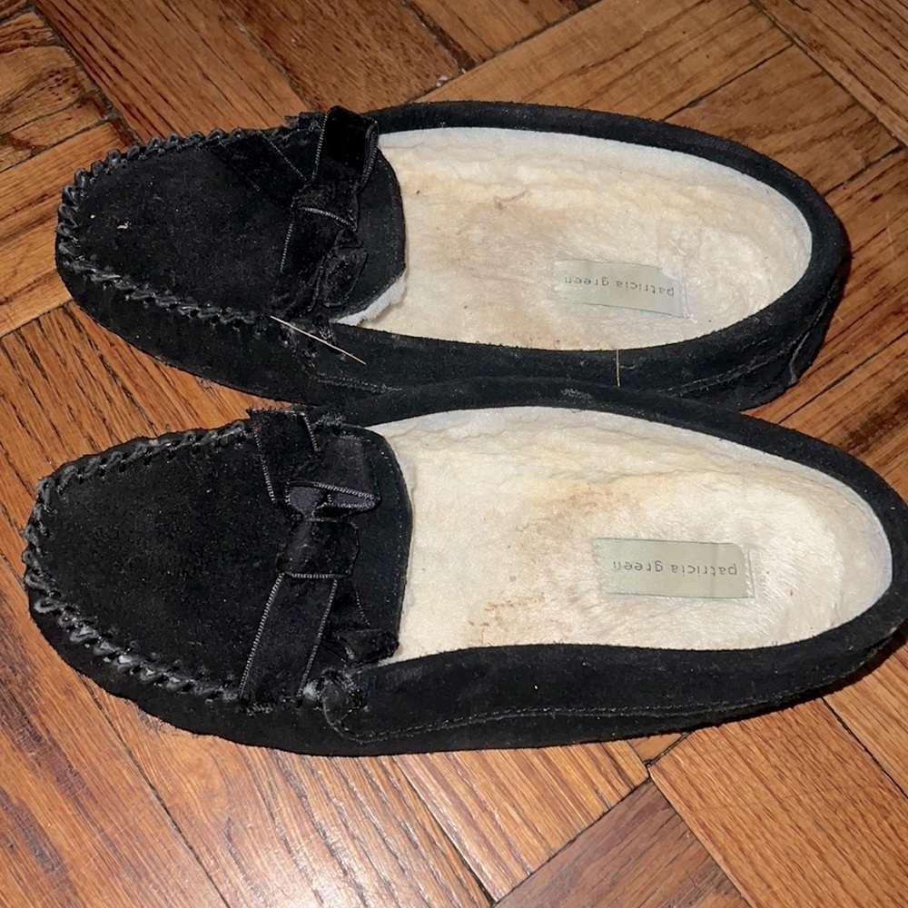 Patricia green flats size: 6